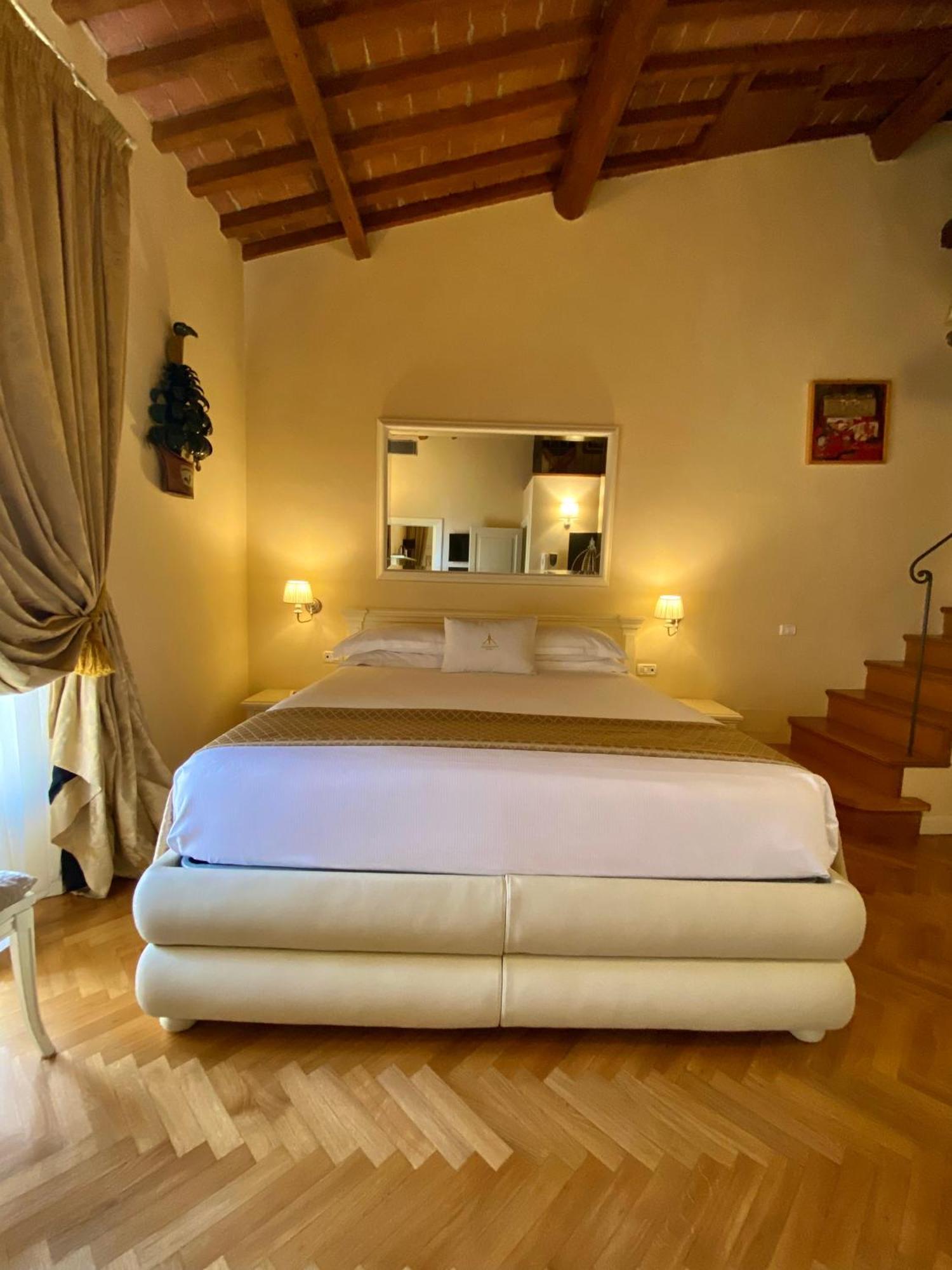 Granduomo Charming Apartahotel 2*