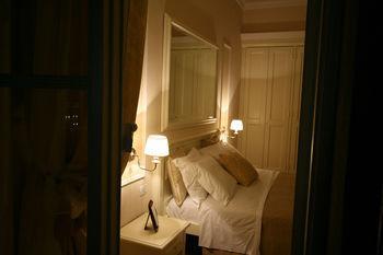 Granduomo Charming Apartahotel 2*